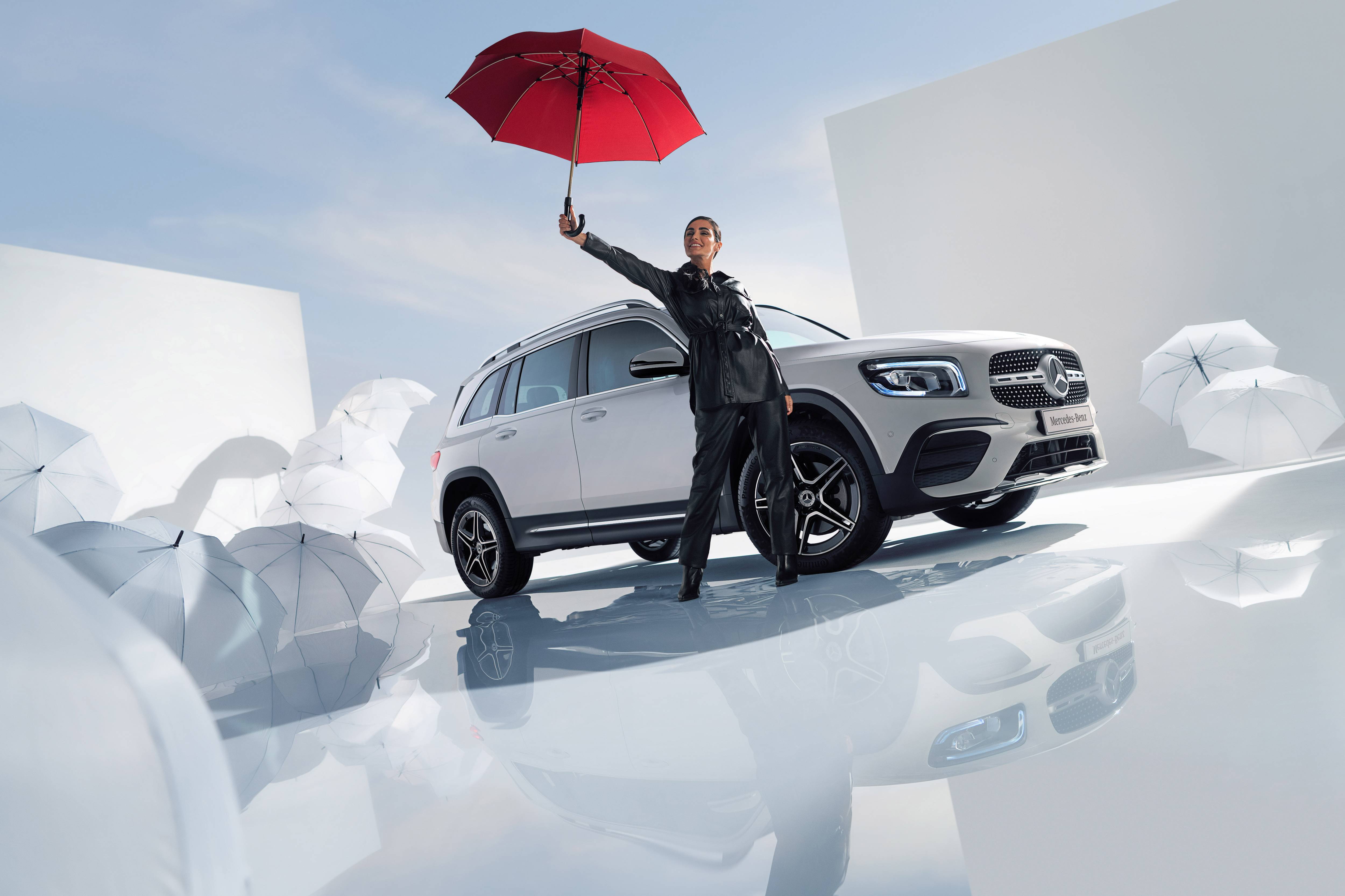 ZIMSKA servisna akcija Mercedes-Benz  - RAPSODIJA U BIJELOM